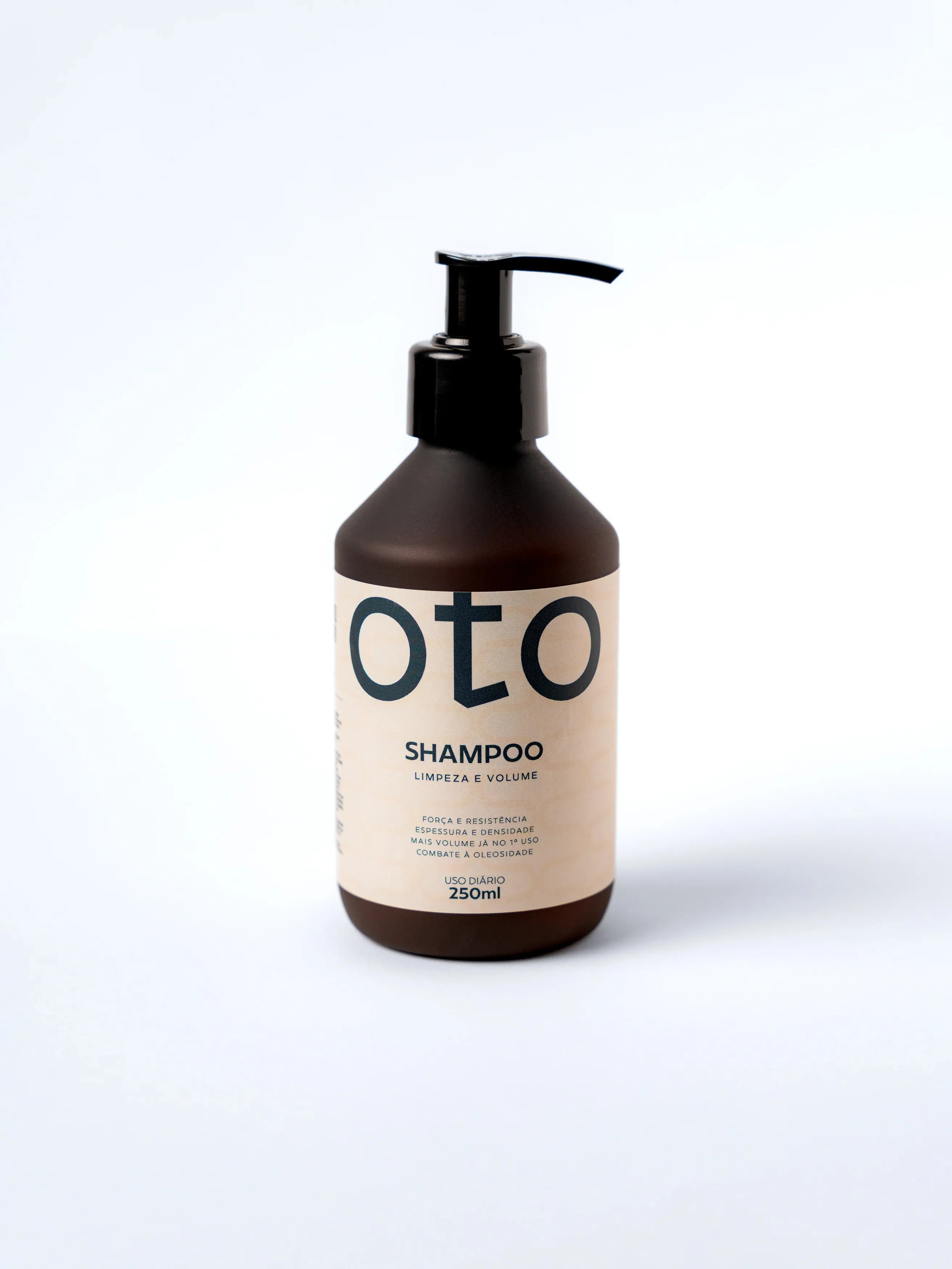 Shampoo OTO Limpeza e Volume