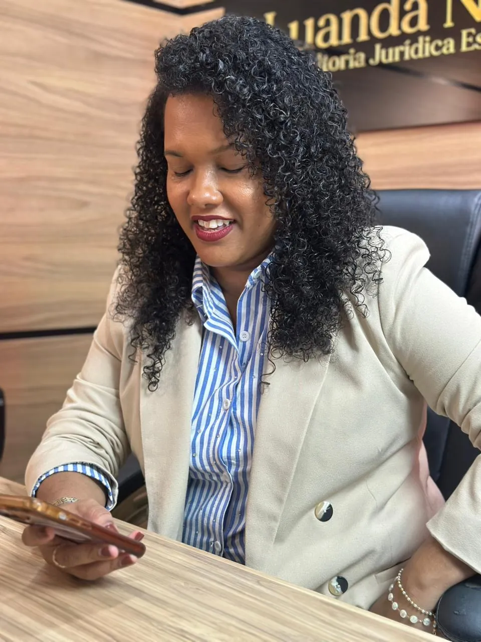 Dra. Luanda Naiara em atuação profissional