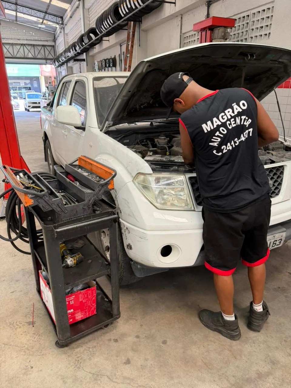 Mecânico no motor