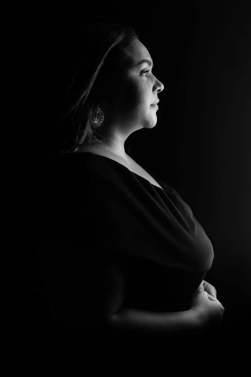 Dra. Nayara Ribeiro — Ensaio Usucapião
